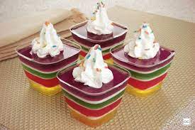 Veja mais ideias sobre receita de gelatina colorida, bolos e doces, guloseimas. Gelatina Colorida No Copinho Guia Da Cozinha