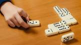 Gambar cara mengkasilkan keuntungan dengan bermain dominoqq online