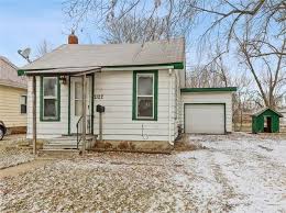 des moines ia foreclosure homes for
