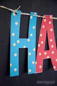Bunting banners instantly upgrade any occasion to très chic. Gold Polka Dot Happy Birthday Banner 7 More Free Birthday Printables Whipperberry