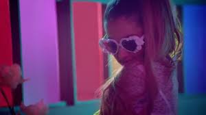Bang bang track name/position : Sunglasses With Daisies Ariana Grande In The Clip Bang Bang Feat Jessie J And Nicki Minaj Spotern