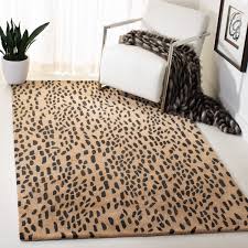 safavieh soho leopard 4 x 6 wool beige