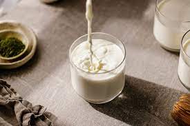 Mleko bez laktozy – uczulenie i nietolerancja na składnik - HelloZdrowie