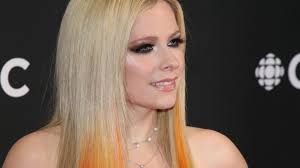 avril lavigne discusses whirlwind