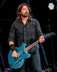 He once had k on his guitar on the anniversary of kurt. Dave Grohl Wikipedia