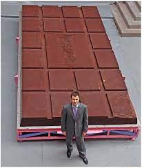 Самая большая конфета в мире - 69 фото