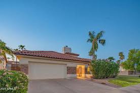 story homes in val vista lakes