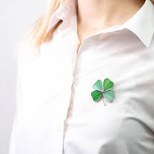 four leaf clover stained gl pin