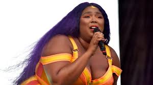 Lizzo hit the music scene like an unstoppable force, danced on stage with her beautiful fat, black body, and let it be known that she had no time for the haters that she knew she would receive. Lizzo In Songwriting Row Over Truth Hurts Dna Test Lyric Bbc News