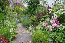 50 Cottage Garden Ideas To Make Your