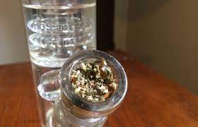 how to smoke wax without a rig 5 methods