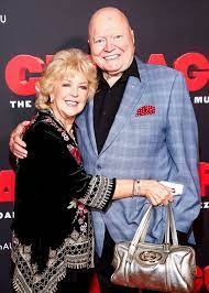 Australian television icon bert newton is making a speedy recovery after he was rushed to hospital late last week with pneumonia. Bert And Patti Newton S Torment Over Son Matthew New Idea Magazine