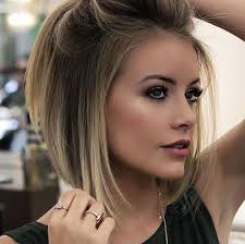 Here are pictures of this year's best haircuts and hairstyles for women with short hair. 48 Beautiful Hair Color Ideas For Short Hairstyle Thick Hair Styles Hair Styles Short Hair Styles
