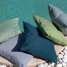 the best outdoor fabric for cushions