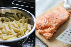 get into summer full swing with this light lemon garlic pasta with salmon full of