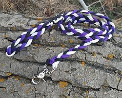 Braiding a paracord dog leash. 6 Strand Flat Braid Paracord Dog Leash Black Purple White Amazon Ca Handmade Products