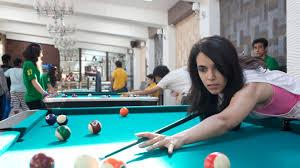 in the pool table game compete against