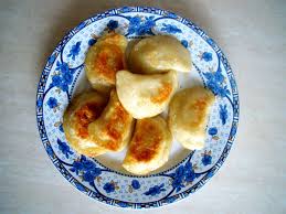 pierogi filled with cote cheese and