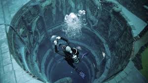 Yandex.maps shows business hours, photos and swimming pool. Dubai Does It Again Now World S Deepest Pool France 24
