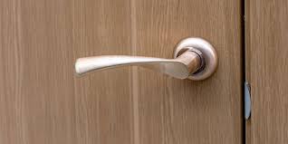 how to unlock a door without a keyhole