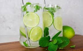 virgin mojito mocktail with mint and