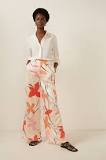 how-do-you-style-big-flowy-pants