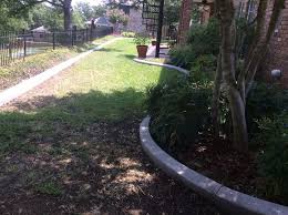 landscaping company flower bed edging