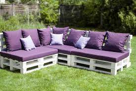 Outdoor Pallet Furniture Ideas And Diy