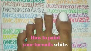 how to paint your toenails white you