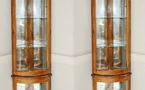 pair of lighted curved glass corner