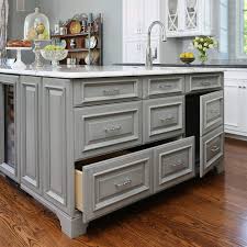 kitchen cabinetry with a specialty glaze