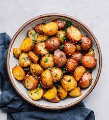 roasted baby potatoes with rosemary and