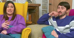 Sophie and pete sandiford have quickly become one of the favourite pairings on channel 4 show gogglebox. Jo Rh3xrhjq8nm