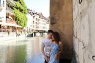Your Vacation Photographer in Annecy: Meet Caroline