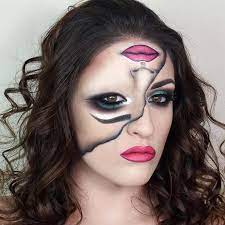 23 trippy illusion makeup looks for