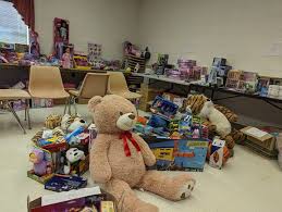 toys for tots donations lag as deadline