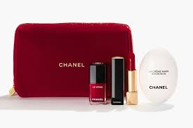 beauty gift chanel beauty hand and lip set