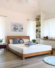 simple bedroom design for the middle