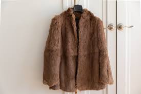 how to clean a natural fur coat