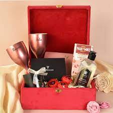 perfect gift for couples gifts by rashi