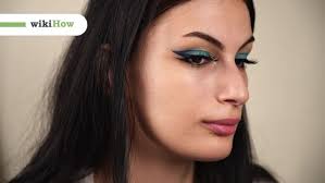 video how to apply egyptian eye makeup