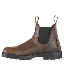 Everyone needs a good boot under their belt. Men S Blundstone 585 Chelsea Boots