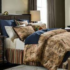 Luxury Comforter Set Western Style