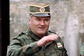 Ratko mladic, the bosnian serb general accused of overseeing the worst massacre in europe since mladic was one of europe's most wanted war crimes suspects until his arrest near belgrade in may. Ratko Madlic Zeigt Trotz Urteilsspruch Keine Reue