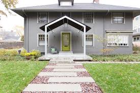 Aug 01, 2017 · 40 exterior paint schemes for bungalows. View 1 Exterior With 4 Different Color Schemes