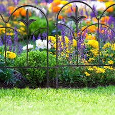 Buy Decorative Garden Fencing In A Set Of 4