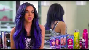 Little Mix S Jade Gets Electric Blue Hair With Schwarzkopf Live Colour