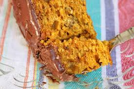 You may have noticed on divas can cook that i'm not a fan of adding things like nuts, raisins, and things to my cakes. Carrot Cake With Chocolate Frosting Jenny Can Cook Jenny Can Cook