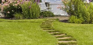 How To Make A Stepping Stone Path