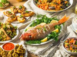 Best seafood christmas dinners from 9. Traditional Christmas Dinners With Fish Like Feast Of The 7 Fishes